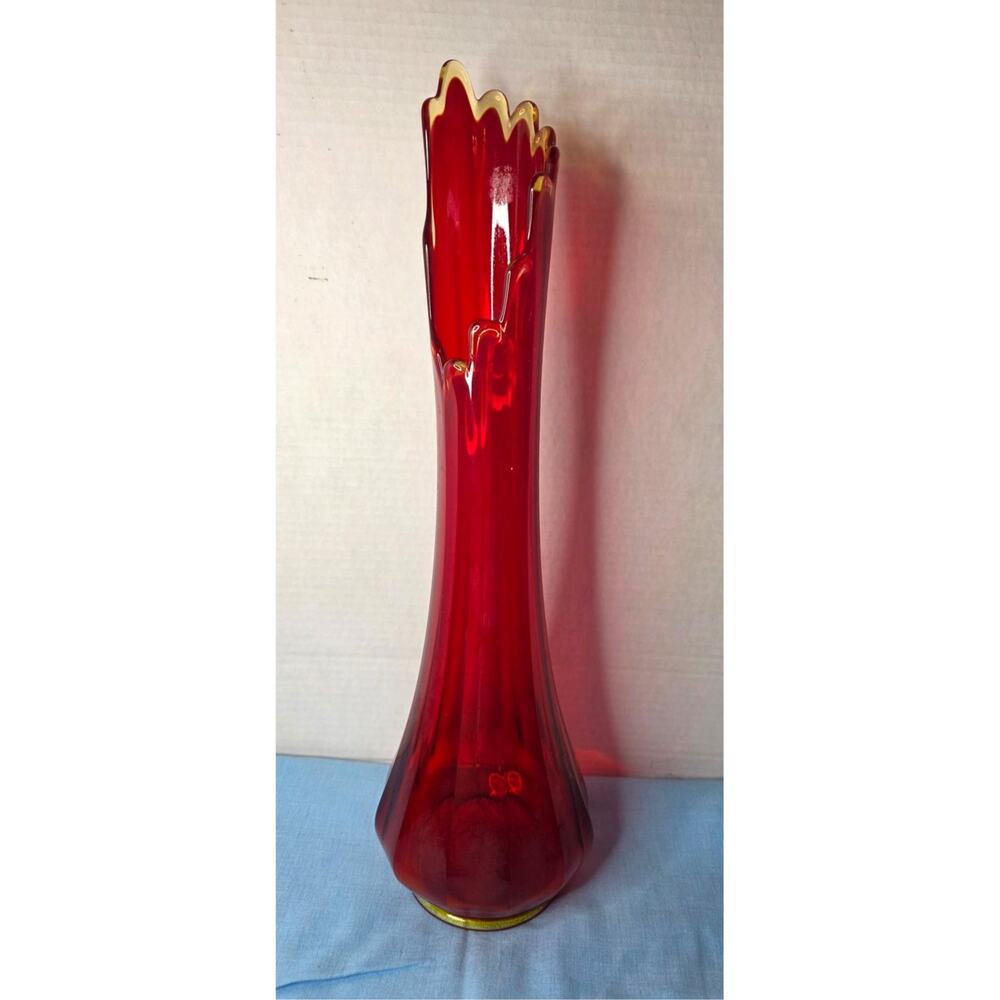 L.E. Smith Amberina Swung Vase Flame Edge Thick Faceted Base 18" MCM - M